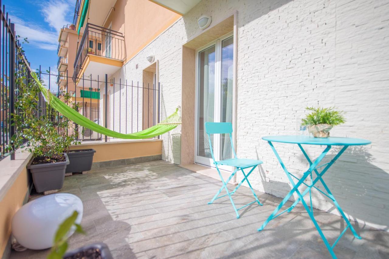 Babyaccommodation Family Comfort Ll Pietra Ligure Exterior foto